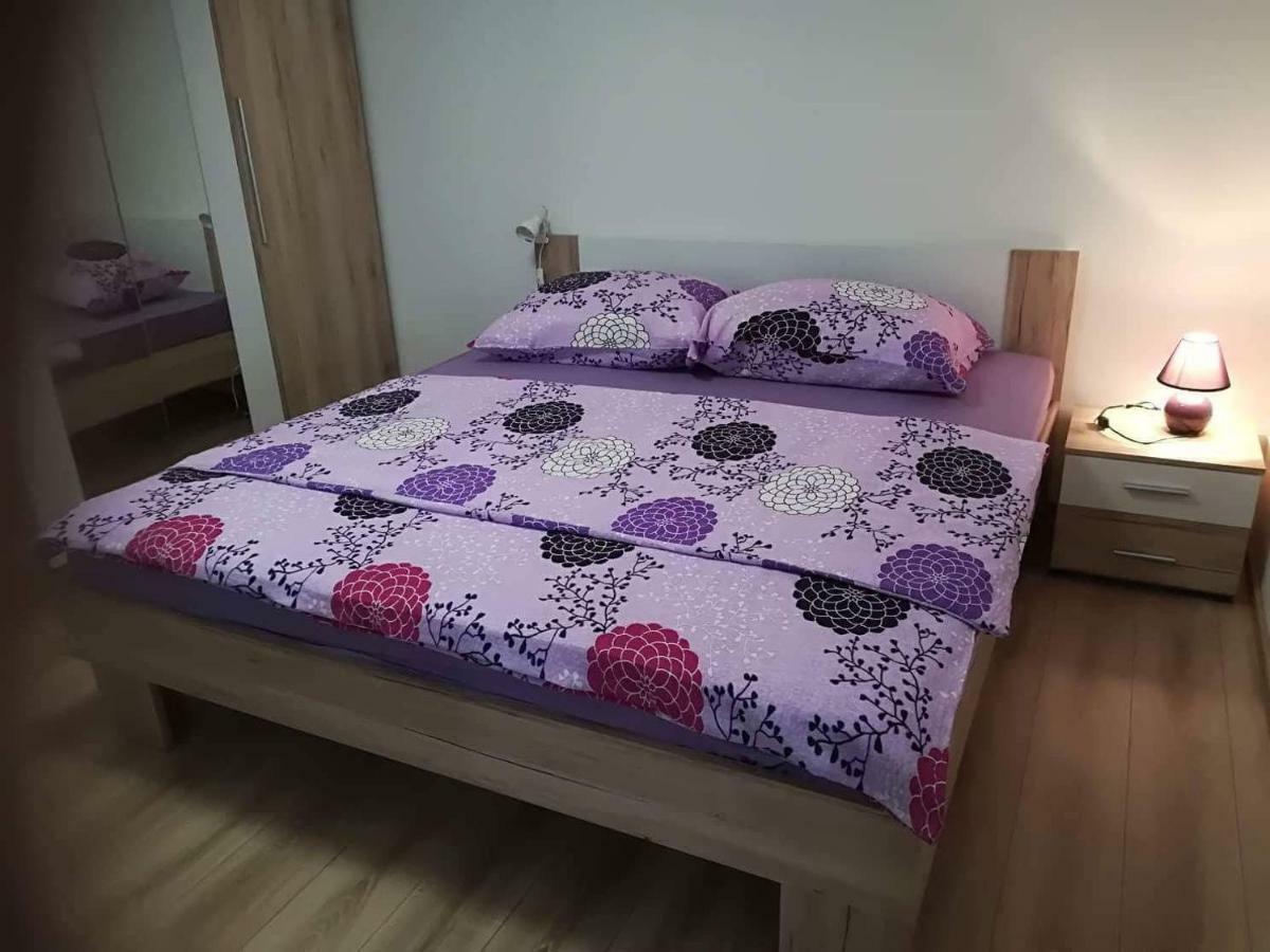 Apartment Natali Брсеч Екстер'єр фото