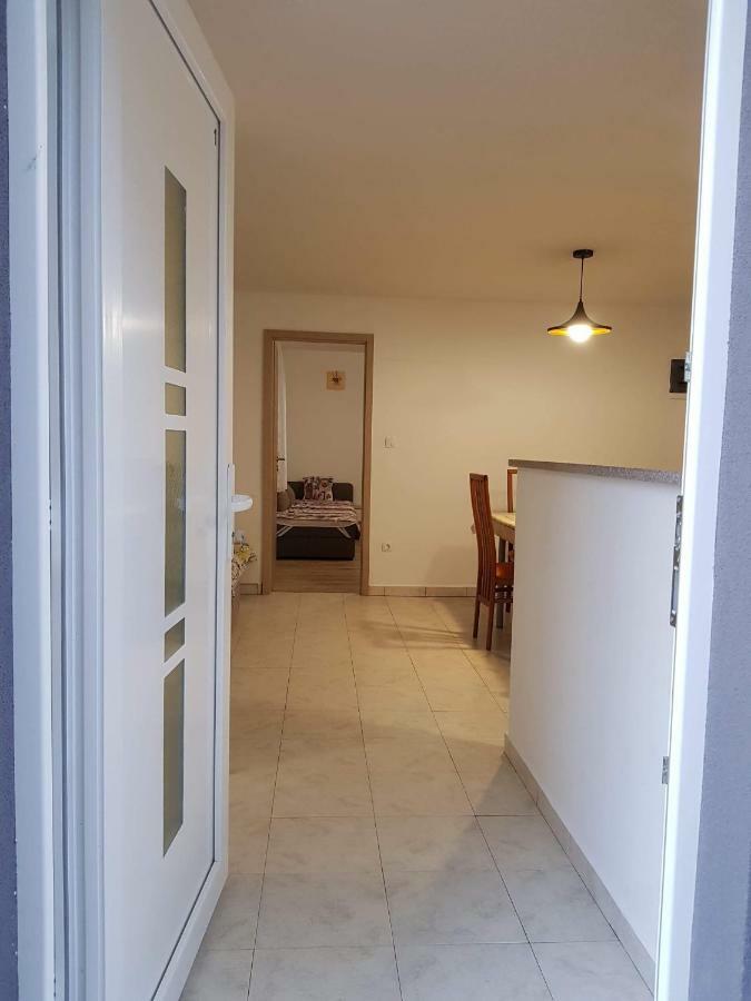 Apartment Natali Брсеч Екстер'єр фото